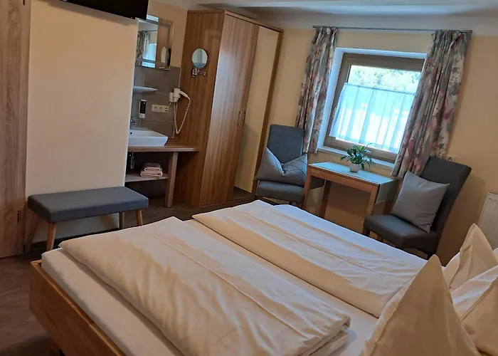 Garni Edelweiss Hotel