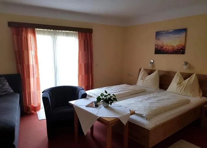 Garni Edelweiss Hotel *